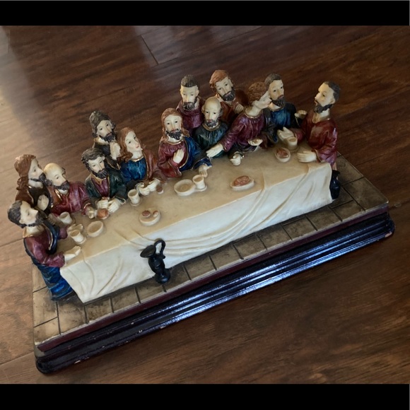 Holiday Vintage The Last Supper Jesus Sculpture Stand Poshmark